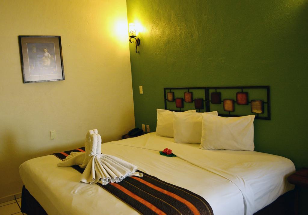 Hotel Aldama Colima Zimmer foto