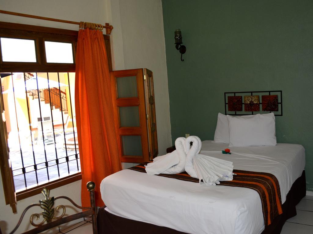 Hotel Aldama Colima Zimmer foto