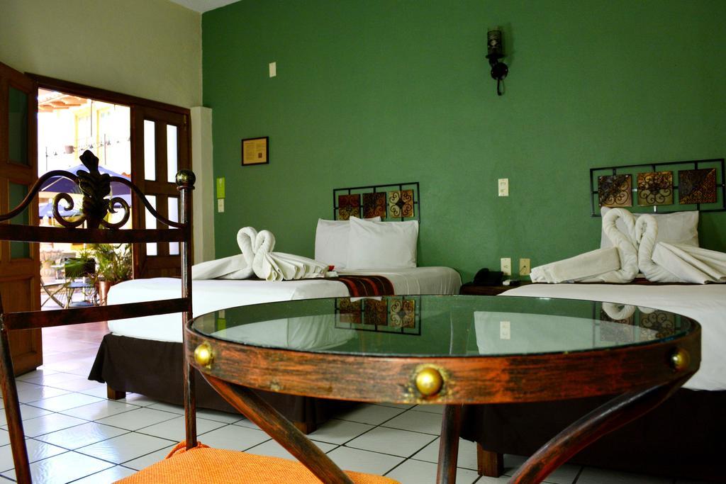 Hotel Aldama Colima Zimmer foto